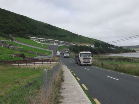 Shell construction Convoy coming from Glengad on the L1202