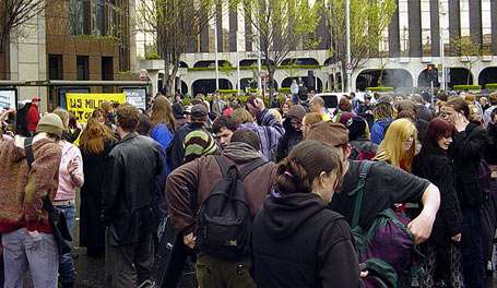 Anti-G8 Reclaim The Streets - Mayday