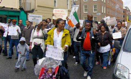 The march moves off from the D�il